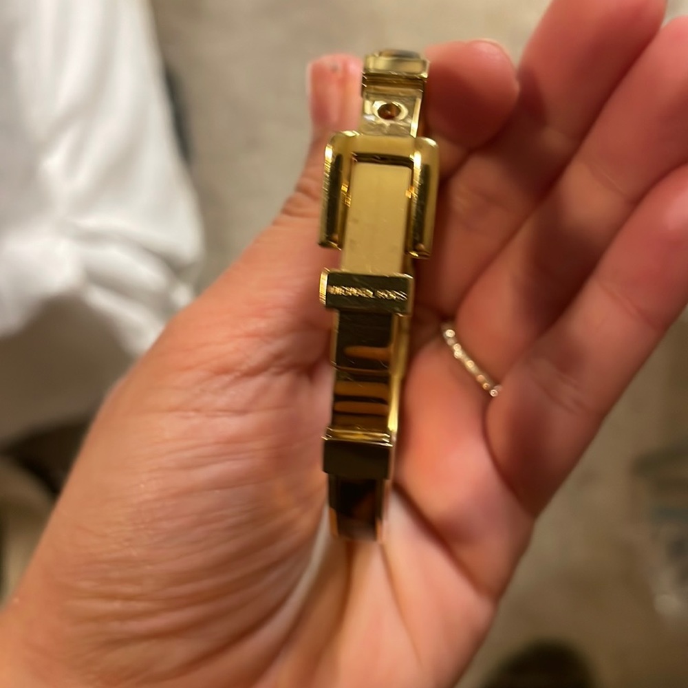 Michael Kors Braclet